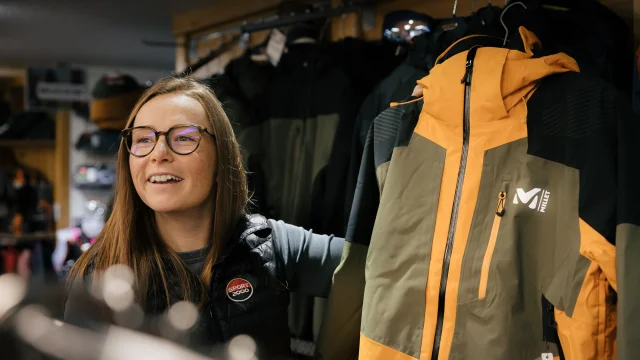 Julie Arnaud Gens Du Pays Tristan Heckmann 12